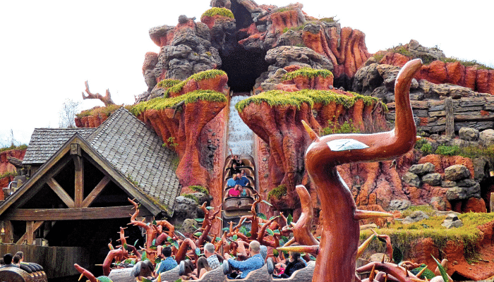 Uma das atrações da área Frontierland no Magic Kingdom em Orlando Olra