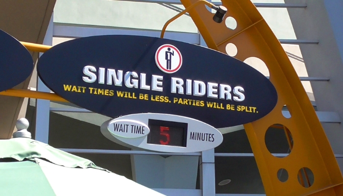 Single Riders é uma forma gratuita de visitar mais atrações em menos tempo. Venha conhecer!
