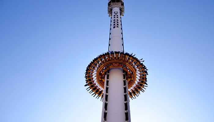 Big Tower, Maior torre de queda livre do mundo, com 110 met…